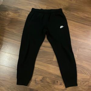 Nike joggers, size m, EUC